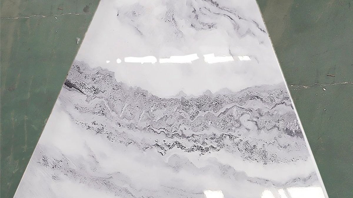 Shandong Xiangying New Materials Launches High-Gloss UV Boards for Interior Applications